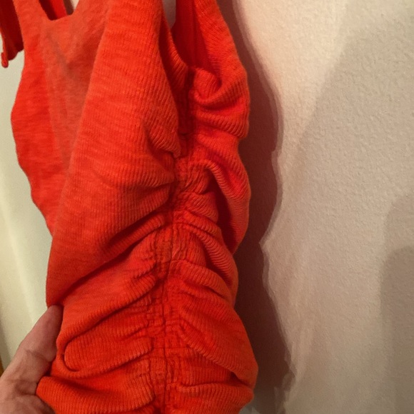 Free People Guave Berry ( Orange ) Crop Top w Ruched Sides, Size: Large, NWT - Picture 3 of 7